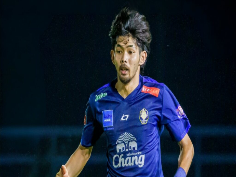 Nattanan Biesamrit có phong độ xuất sắc thu hút sự chú ý của nhiều CLB Thai League